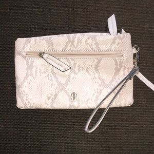 New women’s wristlet